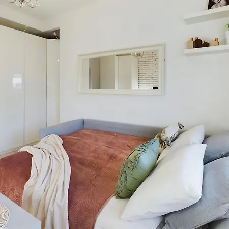شقة Unique In The Capital For 2 People By Renters وارسو