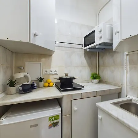 Unique In The Capital For 2 People By Renters
